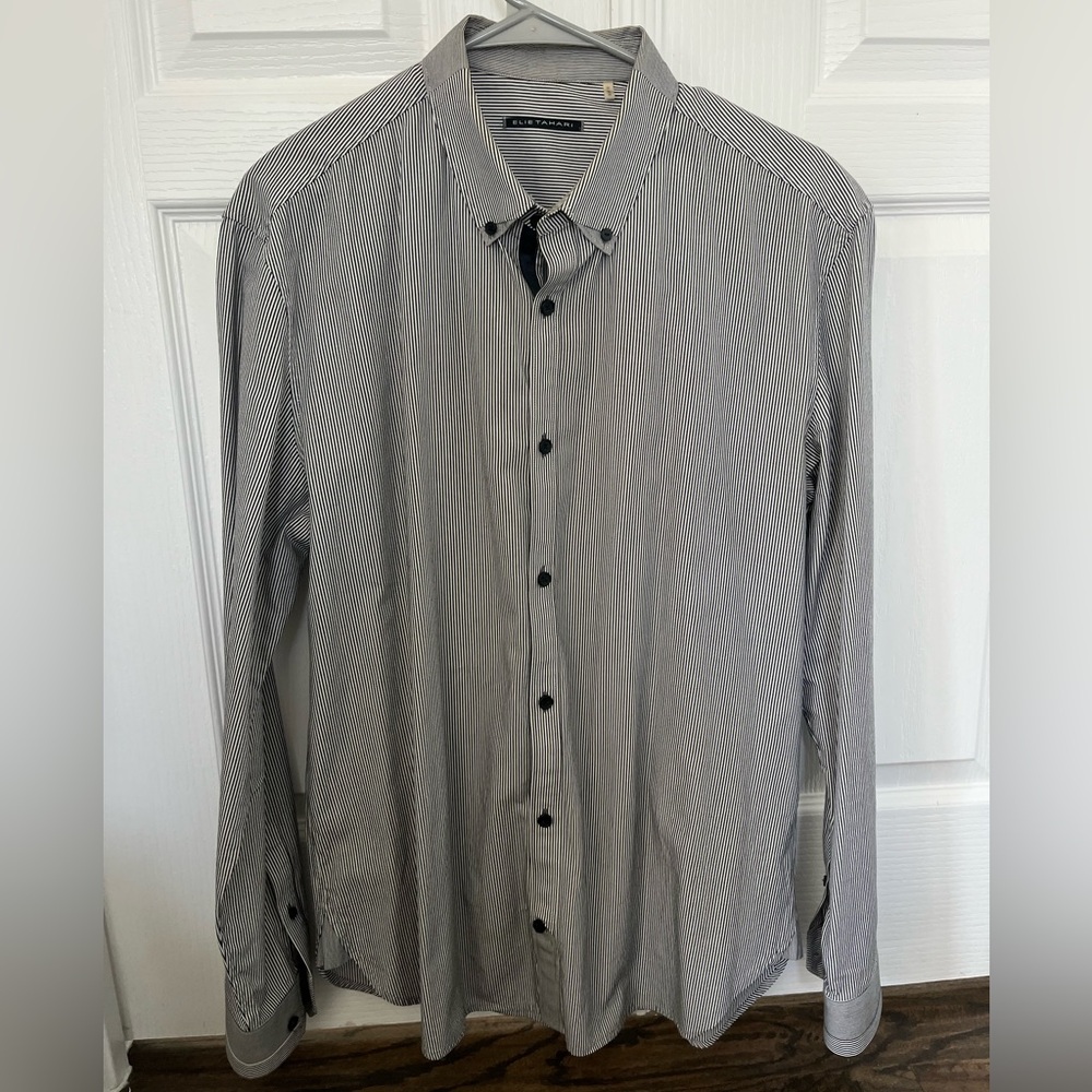 Elie Tahari Men’s Pinstriped Button Up Shirt